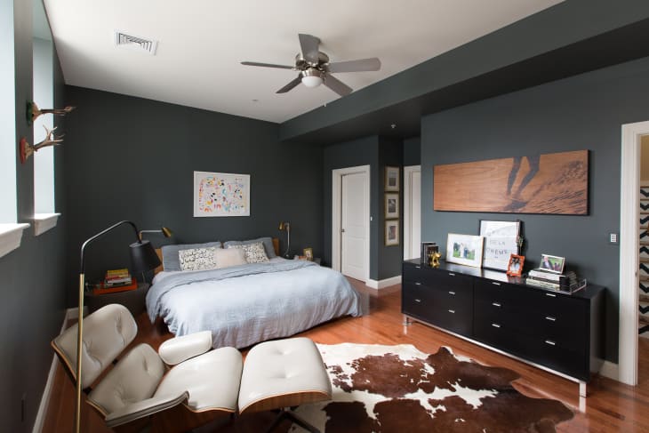 Can Dark Bedrooms Help You Sleep Better? | Apartment Therapy
